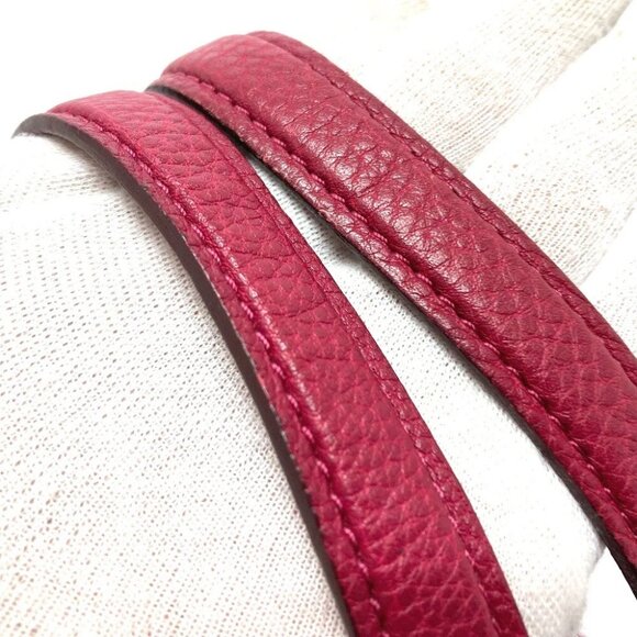 LOUIS VUITTON M93817 MonogramMahina Thiells PM Hand Bag Red - Picture 10 of 13